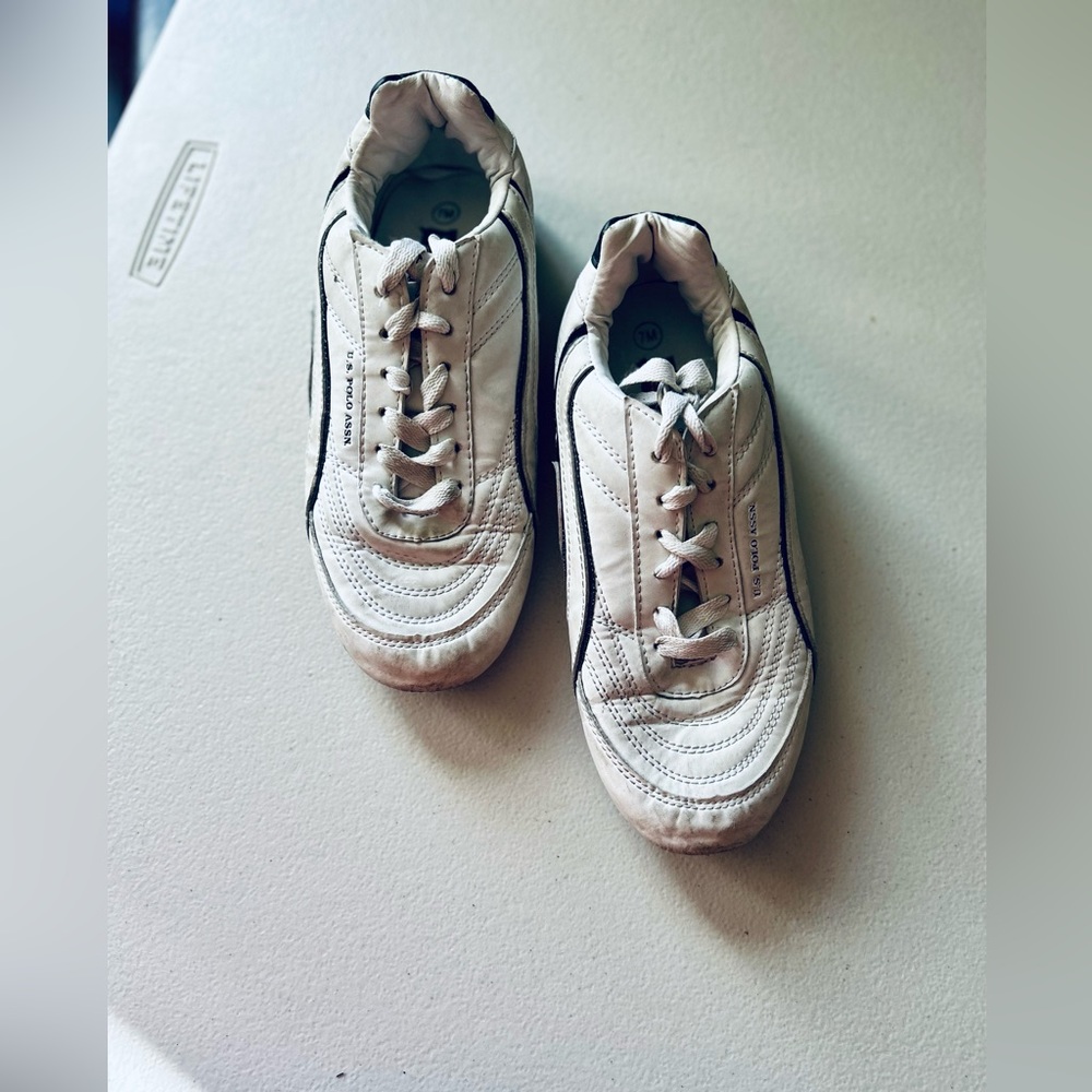 US Polo. Assn. White and Black Low-rise Sneakers 🖤🖤